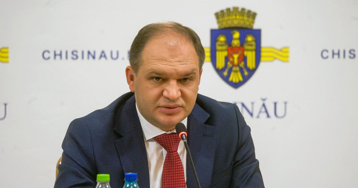 Ceban acuză PAS de o nouă coaliție cu PSRM pentru a bloca proiectele Primăriei Chișinău.