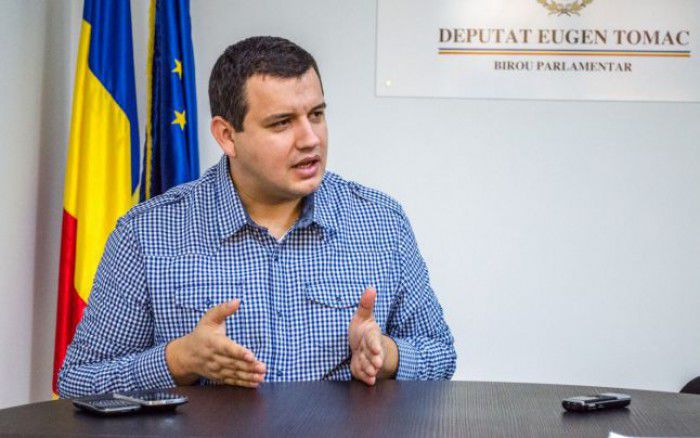 RM a ratat confirmarea poveştii de succes în contextul integrării în UE prin fraudele bancare care au avut loc. Foto: adevarul.ro