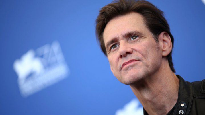 Jim Carrey îşi îndeamnă fanii să-şi şteargă contul de Facebook. Foto: aol.com