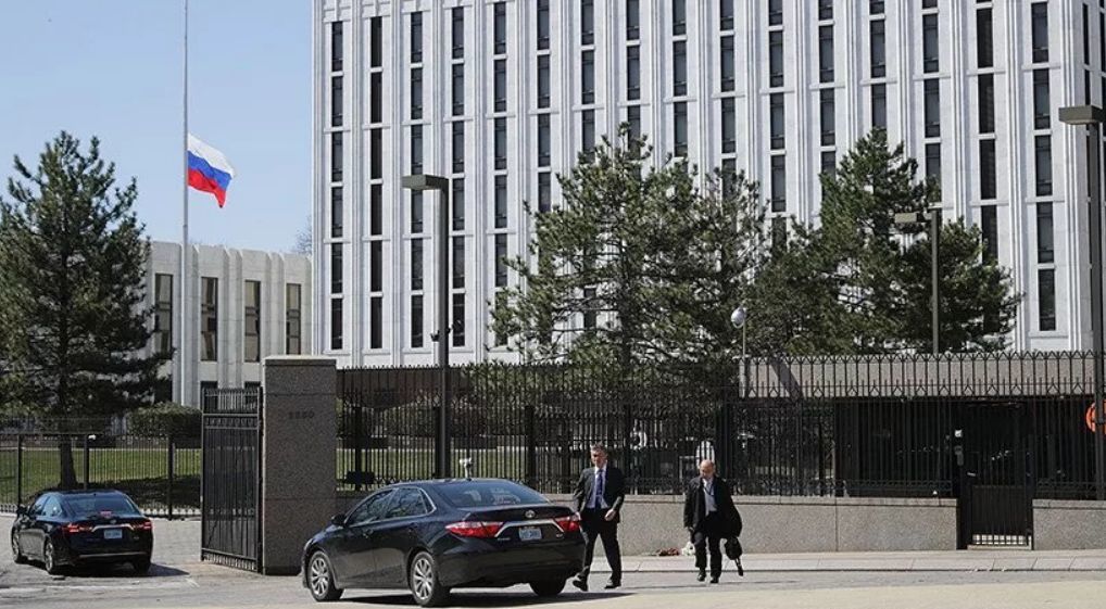 Посольство РФ в США заявило об угрозах из-за публикаций про Афганистан.