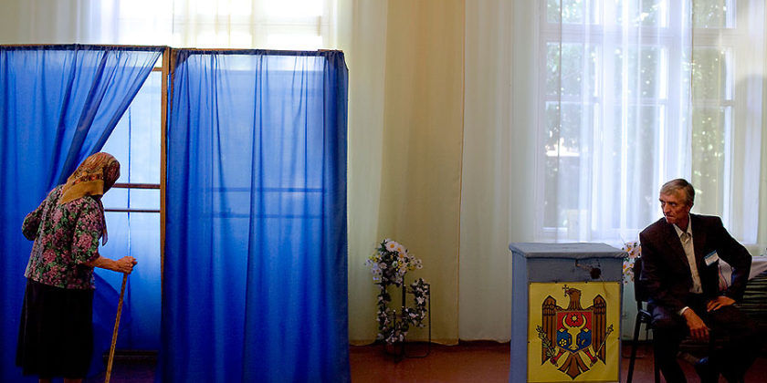 Ore numărate au mai rămas până când secțiile de vot își vor deschide ușile, iar moldovenii își vor alege noul președinte al țării.