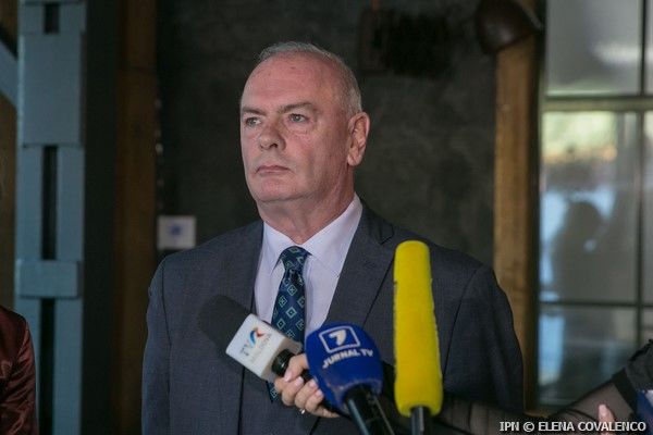 Посол Ирландии в Молдове с резиденцией в Бухаресте Дерек Фили.