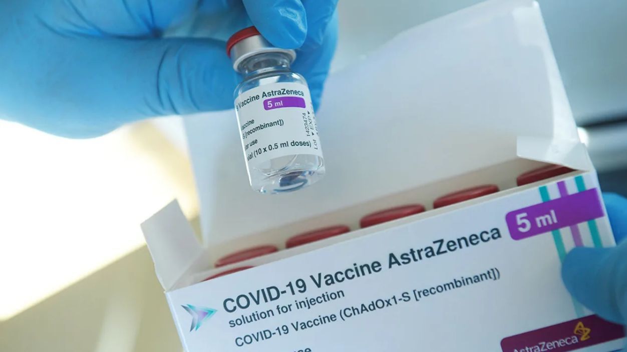 В НАОЗ сообщили, что истекает срок годности партии вакцины AstraZeneca.
