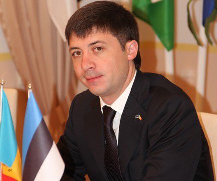 Экс-чиновник Виталий Ротару обвиняется в пассивной коррупции