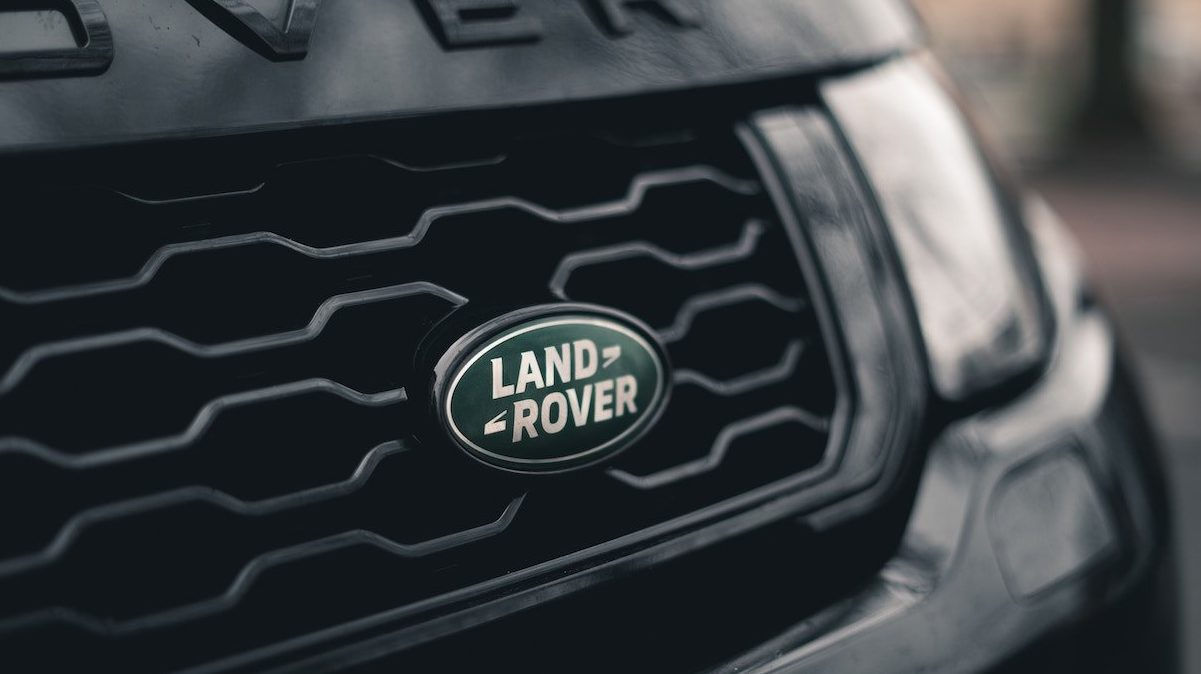 Новый Land Rover Discovery 2025 станет электромобилем.