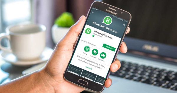 WhatsApp разрешил групповые звонки до 8 человек.