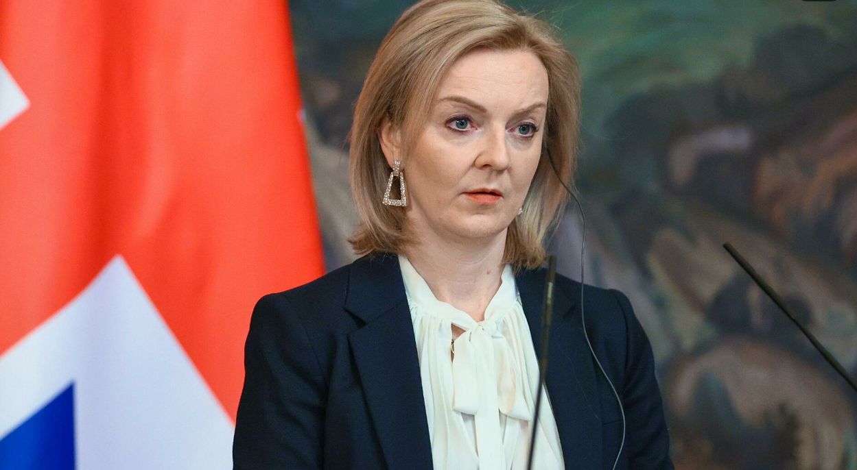 МИД Британии: Россия использует переговоры для перегруппировки войск.