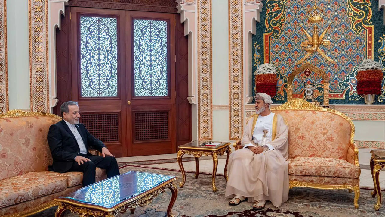 Iranul propune SUA să deschidă Strâmtoarea Ormuz și să încheie războiul.