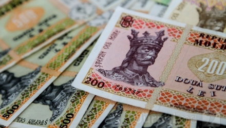 Aproape 37 la sută din transferuri au fost efectuate în euro, 36 la sută - în ruble rusești, iar 27 la sută – în dolari.
