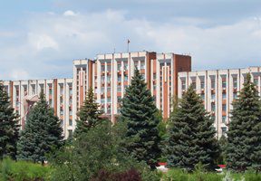Соответствующее решение приняла комиссия, определяющая финансирование основных направлений расходов бюджета.
