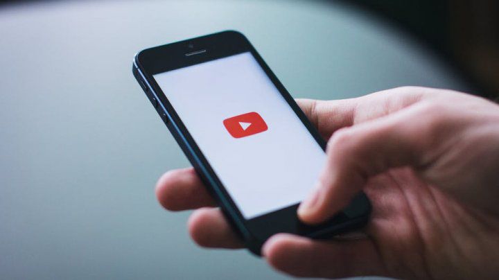 YouTube nu va mai afişa sugestii cu link-uri video