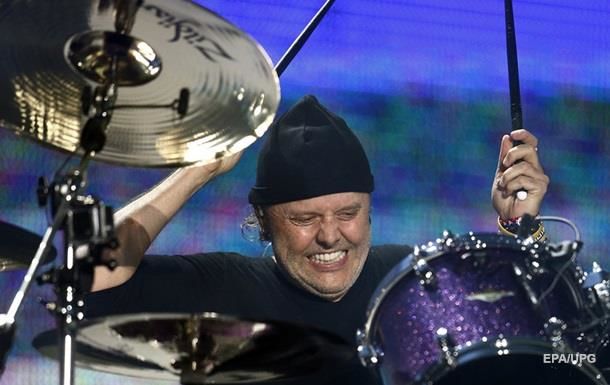 Барабанщик Metallica стал рыцарем Дании.