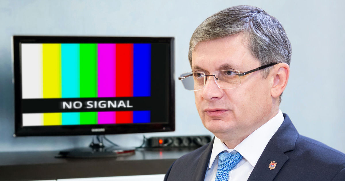 Гросу о приостановке деятельности ТВ-каналов: Они вообще не должны существовать. Коллаж: Point.md.
