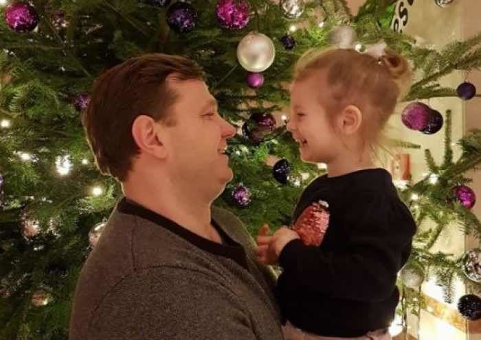 Avocatul și liderul PPDA, Andrei Năstase a sărătorit Crăciunul alături de fiica sa. Foto: Facebook/Andrei Năstase 
