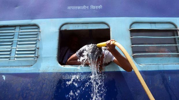 Cel puțin 500 de persoane au murit în India în ultimele 24 de ore. Foto: mashable.com