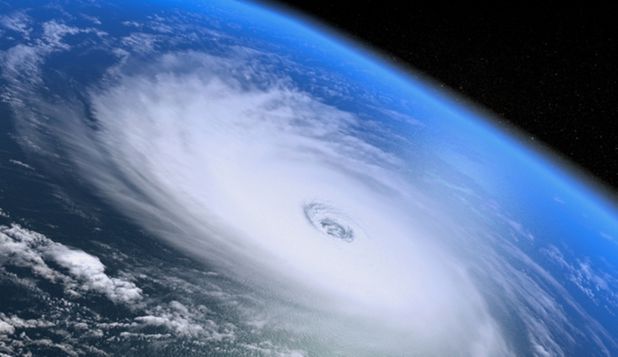 Uraganele vor fi catastrofale şi vor ajunge în zone care până acum erau ocolite. Foto: NASA