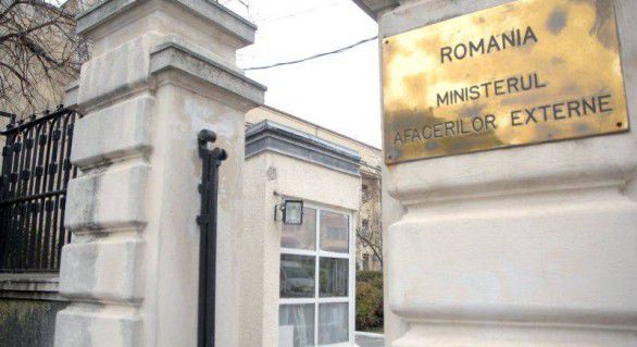 Guvernul Streleț a fost demis cu voturile PCRM, PSRM și PD.
