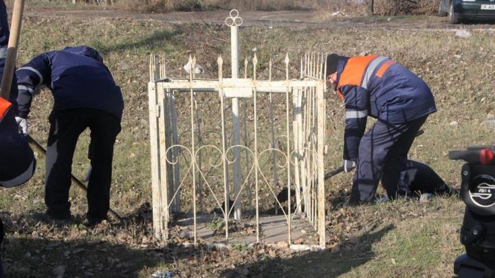 Preoţii spun că montarea crucilor la locul accidentelor nu este în Duhul Bisericii. Foto: facebook.com/MinTransport