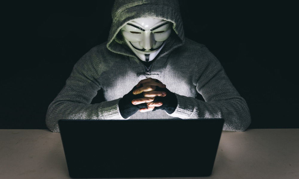 Anonymous опубликовал данные сотен тысяч любителей детской порнографии.