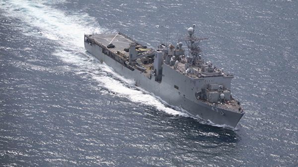 ВМС Румынии назвали причину нахождения американского корабля в Черном море.