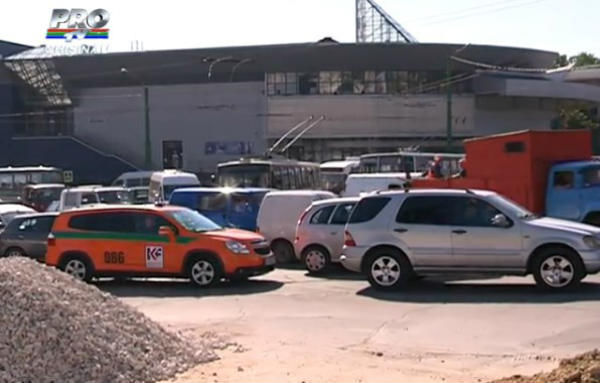 В то же время полностью движение по бульвару К. Негруцци восстановлено не будет.