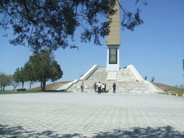 Achitările faţă de antreprenor nu au fost însă efectuate complet nici pînă acum.