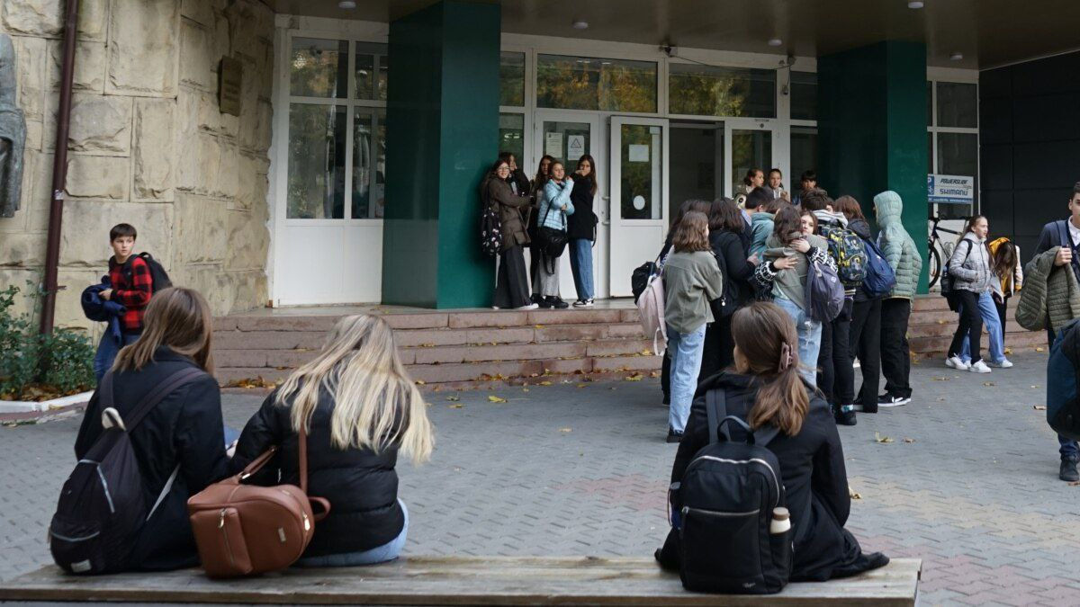 Учащиеся, проявляющие агрессивное поведение, могут быть отчислены.