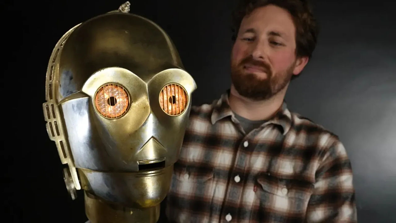 Голова дроида C-3PO из «Звездных войн» продана на аукционе за $1 млн. Фото: Credit: Propstore