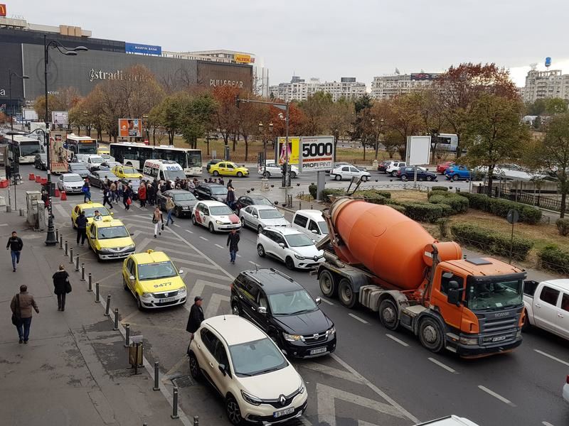 В Бухаресте все автомобили до стандарта Евро 5 будут платить налог.