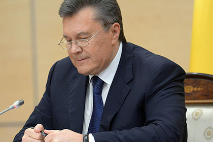 Место Януковича — «на одной скамье подсудимых вместе с Порошенко».