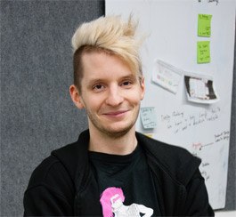 Как известно, в человеческом геноме вся информация дублируется для сохранности.