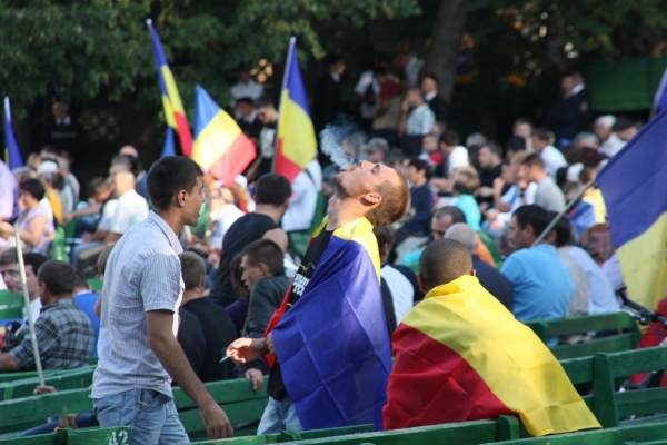 За движение «Ноуа Дряптэ» взялись правоохранительные органы.
