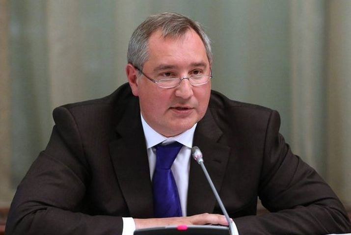 Кроме того, Россия намерена продолжать защиту граждан РФ, проживающих в Приднестровье.