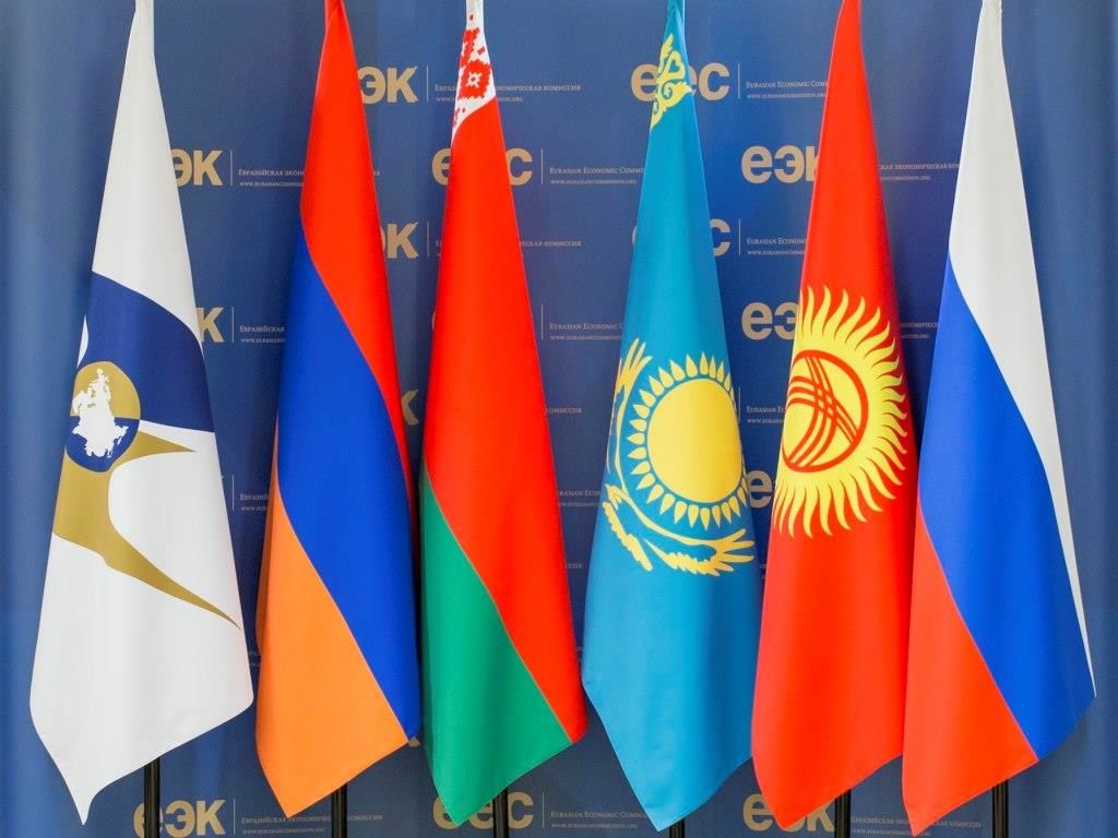 Жители республики Молдова выбирают интеграцию в Евразийский Экономический Союз, и выступают против НАТО. 
