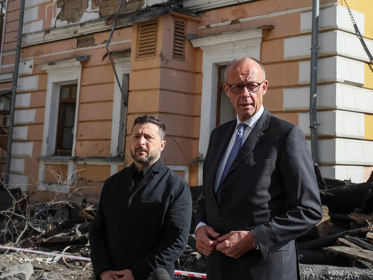 Мерц в Киеве обратился к Путину: Прекратите эту бессмысленную войну.