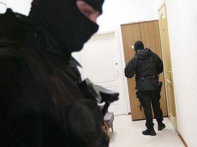Что конкретно ищут стражи порядка – неизвестно.