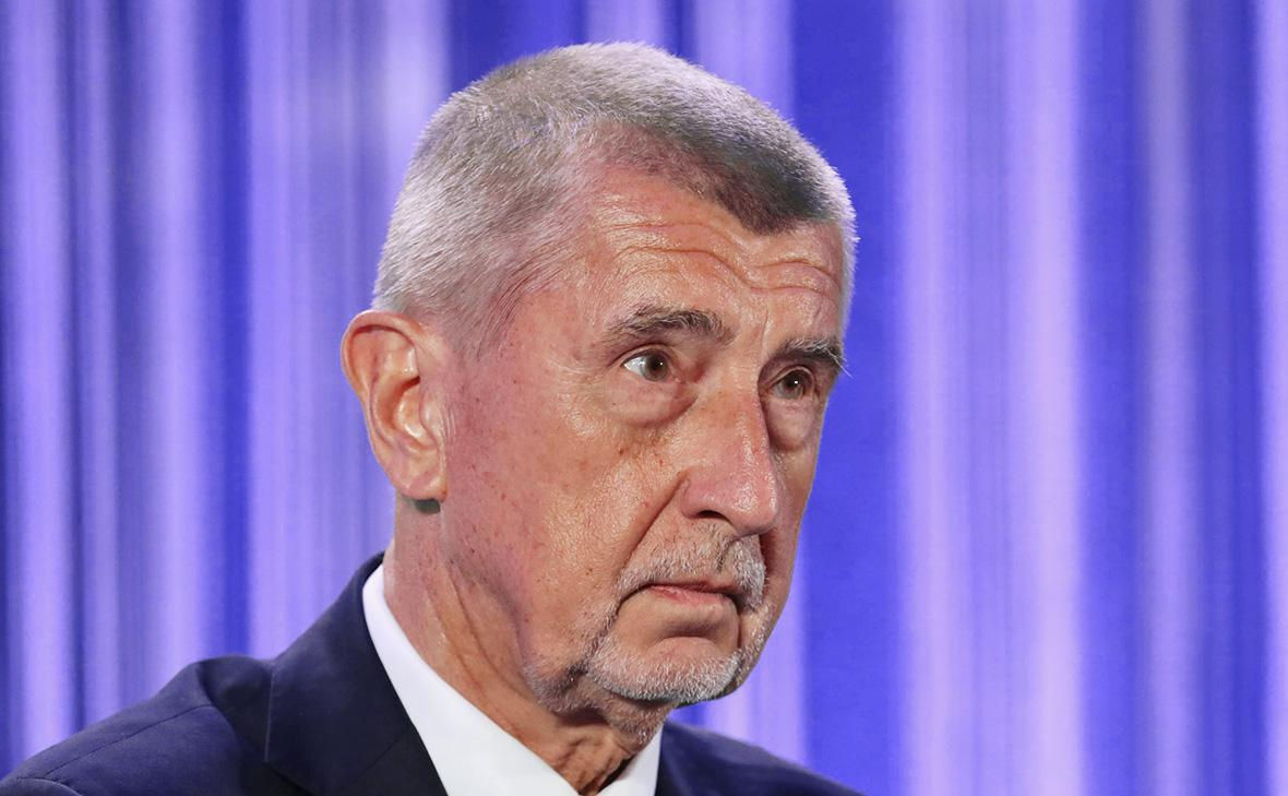 Andrej Babis: Cehia nu va oferi Ucrainei nici o coroană pentru armament.