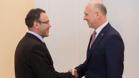 Premierul a avut o întrevedere cu ambasadorul Ucrainei în Moldova. Foto: gov.md