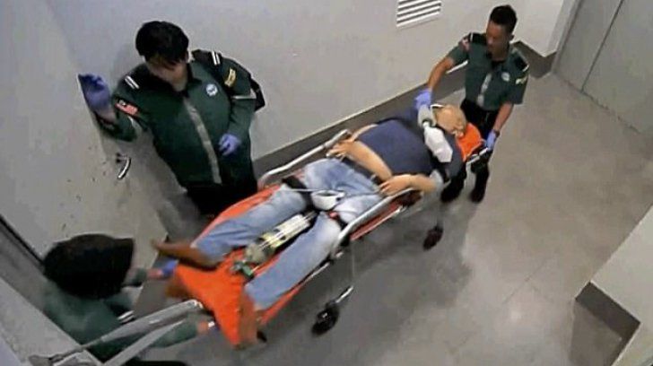 Momentul în care fratele lui Kim Jong-un este dus la spital, după ce a fost otrăvit. 