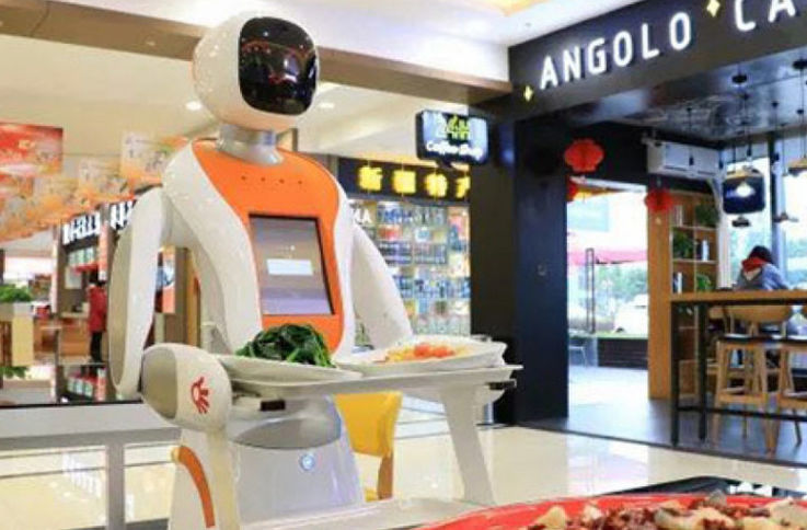 В Китае открылся первый роботизированный ресторан