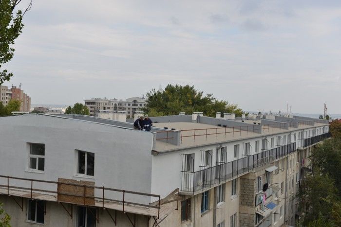 Sancțiuni mai dure pentru cei care reconstruiesc încăperile din blocurile locative. Foto: unimedia.info