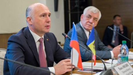 În anul 2015 schimburile comerciale dintre Republica Moldova și Republica Cehă au constituit circa 75 de milioane de euro. Foto: gov.md