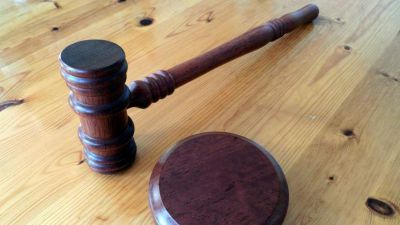 Consiliul Superior al Magistraturii a permis iniţierea urmării penale a magistratului de la Judecătoria Comercială de Circumscripţie Serghei Namaşco.