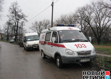 Девушка находится в тяжелом состоянии.