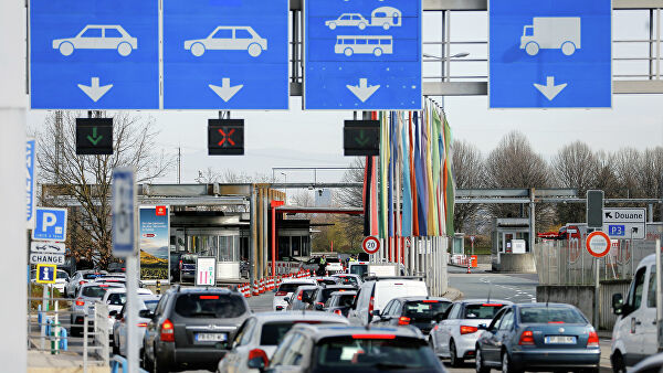 Австрия введет контроль на границе с Германией из-за коронавируса.