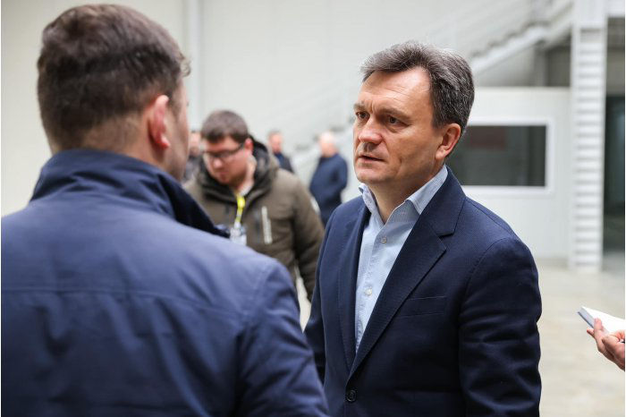Дорин Речан сегодня посетил Бричанский район, где обсудил проблемы и пути их решения.
