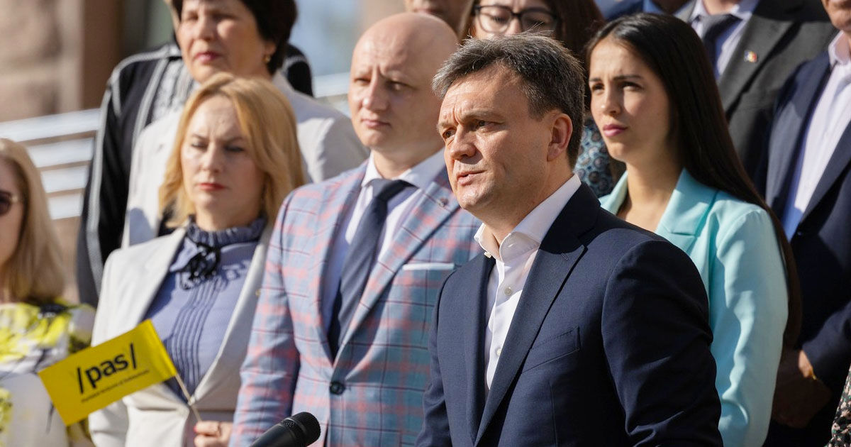 Премьер-министр Дорин Речан.