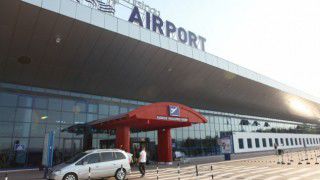 Chiril Gaburici a mai cerut să fie examinat modul în care se respectă contractul de luare în concesiune a Aeroportului. Foto: mbc.md