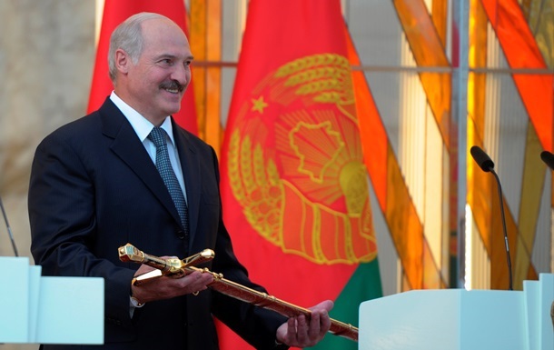 60-летний Лукашенко занимает пост президента Беларуси с 1994 года.