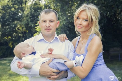 Recent, Valentin şi Veronica Vizant au devenit părinţii unui băieţel.